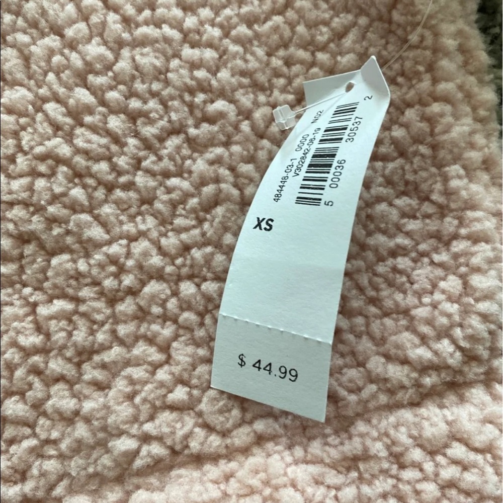 Old navy pullover - Picture 2 of 3